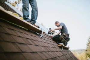 Local Roofers in Dresbach, MN